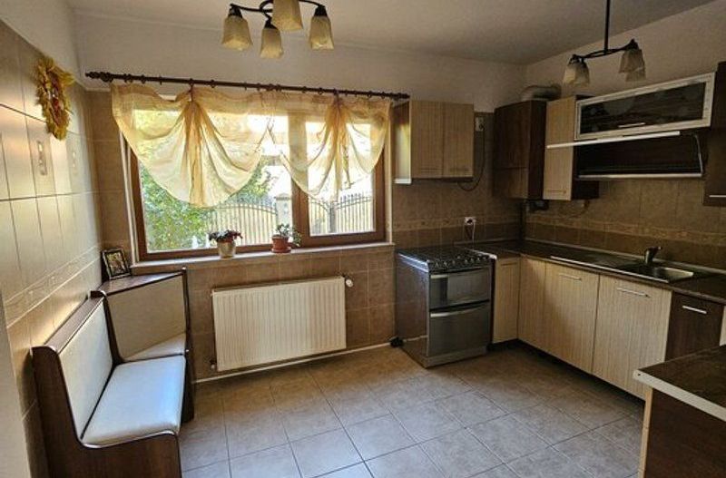 NOU! Vila deosebita, verdeata , intimitate , confort,  Parc Bazilescu - Poză 10