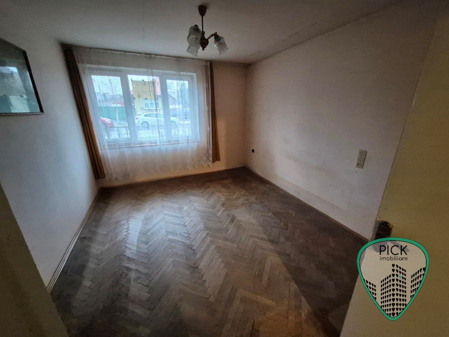 P 1172 - apartament 2 camere în Targu Mures, Bălcescu - Poză 1