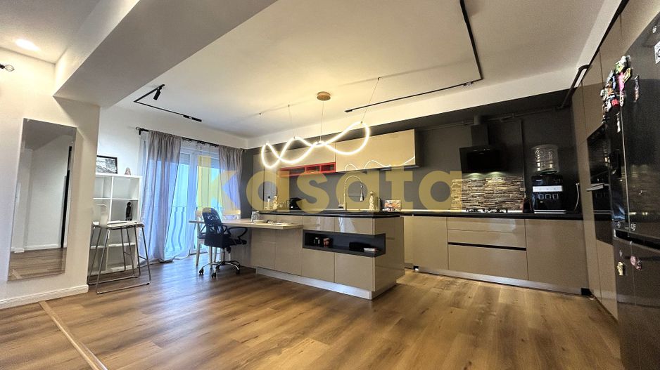 4 camere I Cosmopolis I 125 utili I vedere panormica I parcare - Poză 6