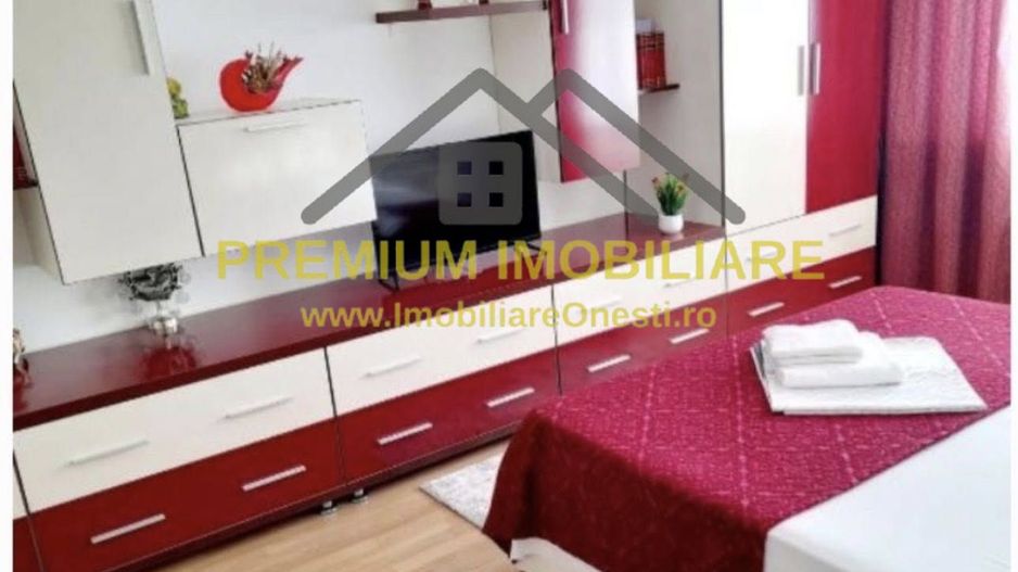Apartament 3 Camere - Decomandat - Targu Ocna - Poză 3
