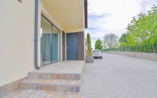 Casa noua tip duplex, 2 dormitoare cu 2 bai, curte, Sacele, PETFRIENDL - Poză 21