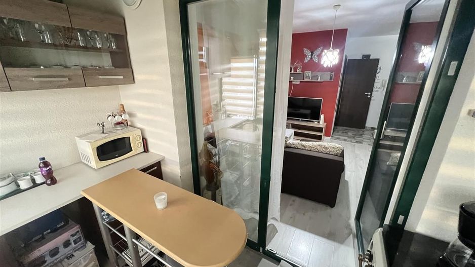 Apartament 1 camera etaj 2 loc Giroc CENTRALA loc de parcare - Poză 6