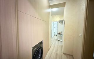 Apartament deosebit cu 2 camere decomandat si curte proprie | Giroc - Poză 10