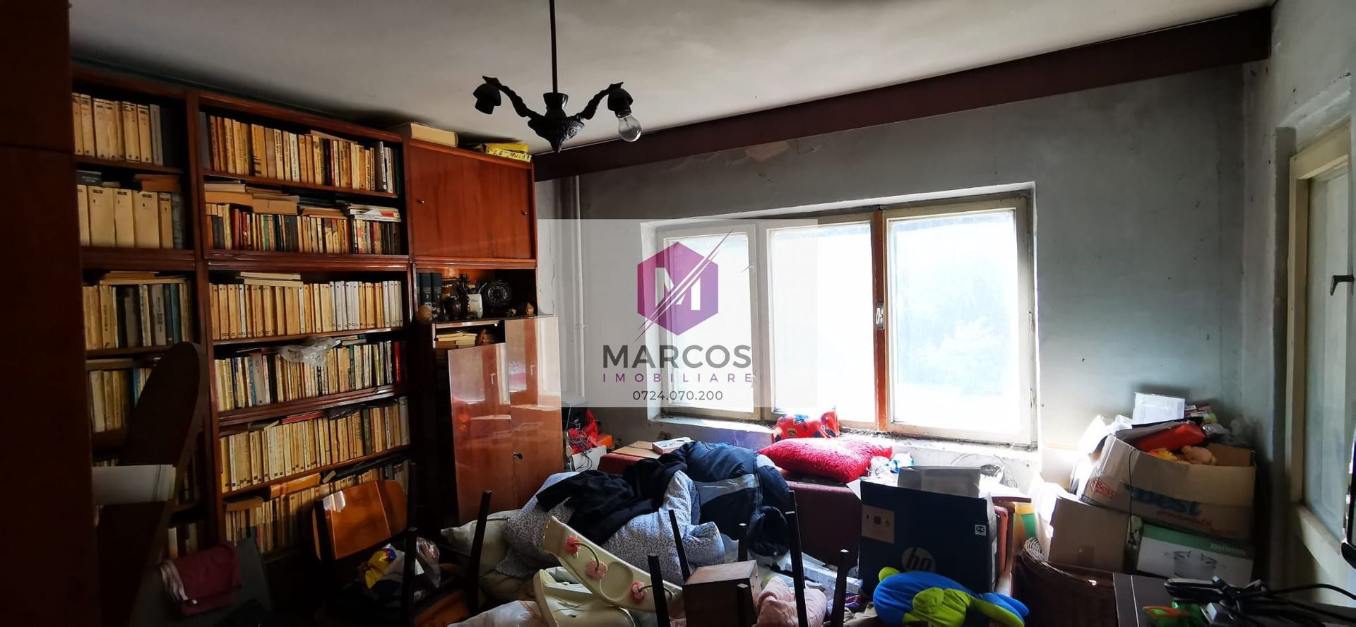 Vand apartament 2 camere Lunca - Poză 1