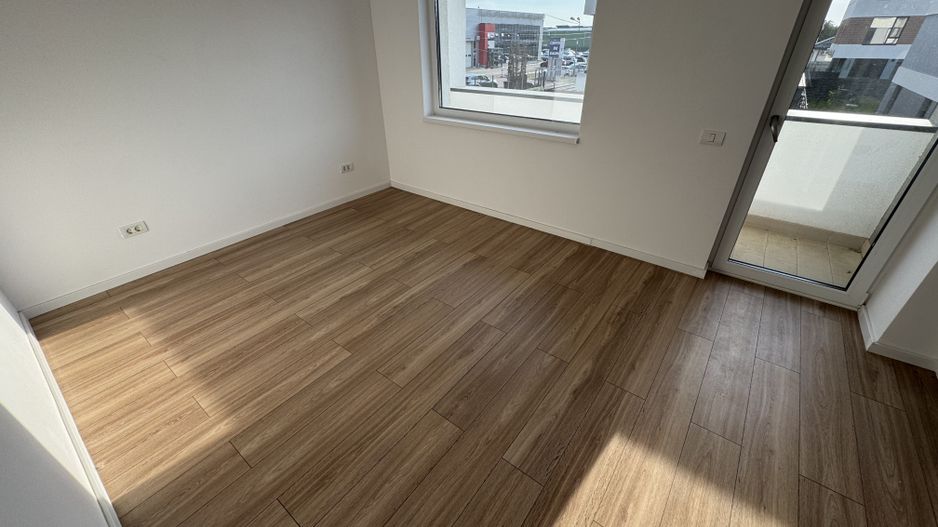 Vila moderna P+1, 150m2 si 320 curte cu POMPA DE CALDURA - Poză 9