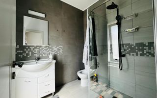 Duplex cu 4 camere, amplasament excelent |Dumbrăvița| - Poză 7