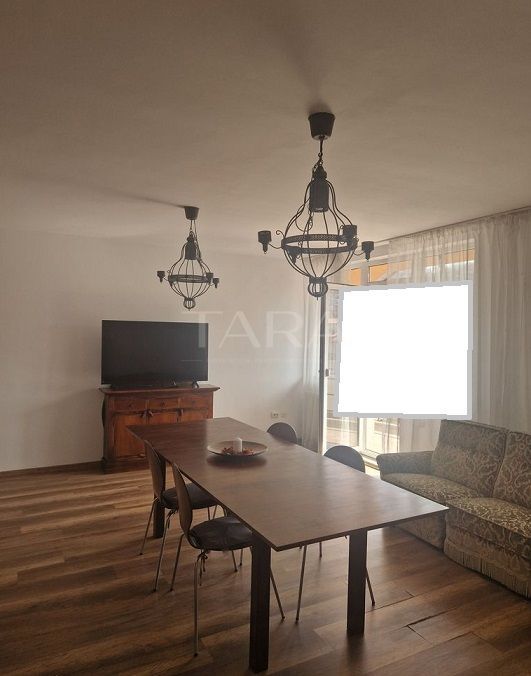 Apartament spațios cu 4 camere, în zona centrală Eroilor, Floresti. - Poză 2