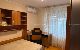 AP. 3 CAMERE RAHOVA, CENTRALA PROPRIE, LOC PARCARE, BUCATARIE INCHISA - Poză 3