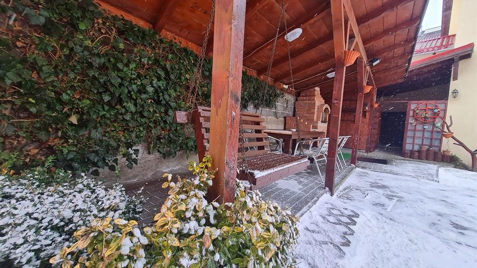 In regiune pitoreasca, cu view montan, Moeciu de Jos, Bran, Brasov - Poză 32