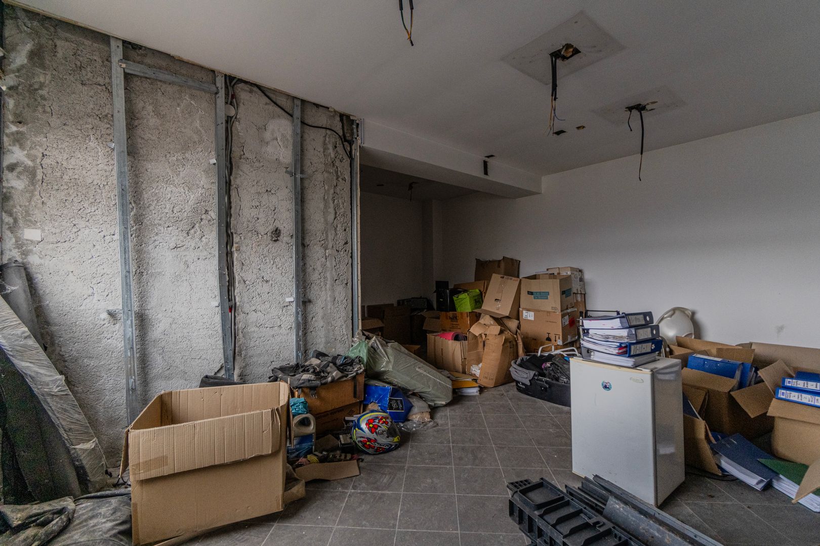 Cladire de 902 mp utili de vânzare, zona Grivitei - DN 13, COMISION 0 - Poză 212