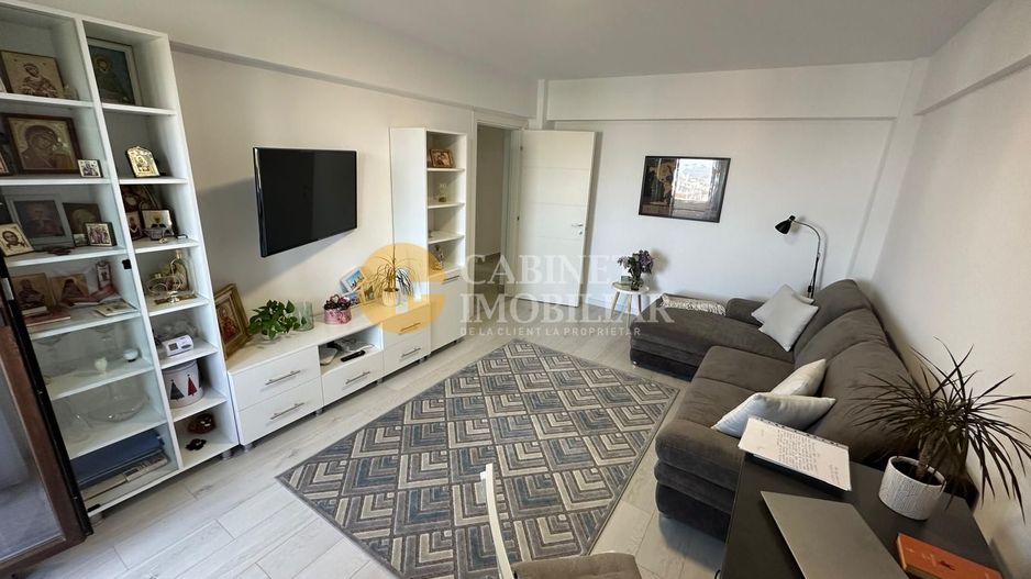 Apartament 3 Camere Decomandat - Etaj 3 - Bloc Nou - Zona Platou Galata - Poză 2