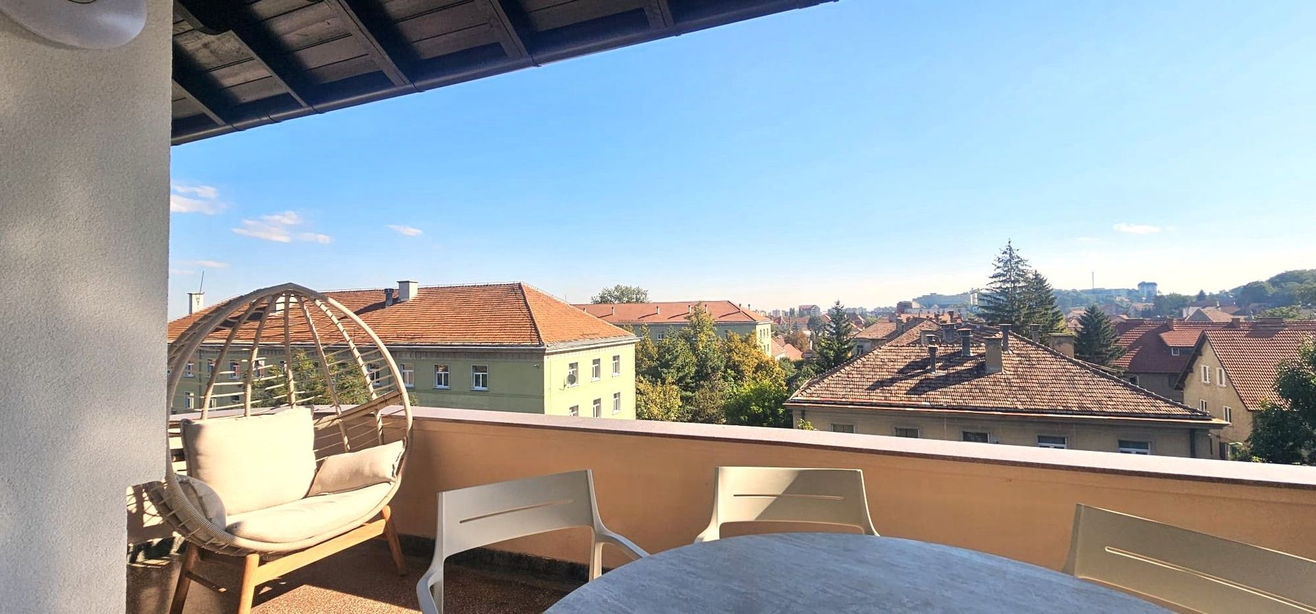 Birouri & Coworking de închiriat | Centrul Vechi Brașov | 0% Comision - Poză 2