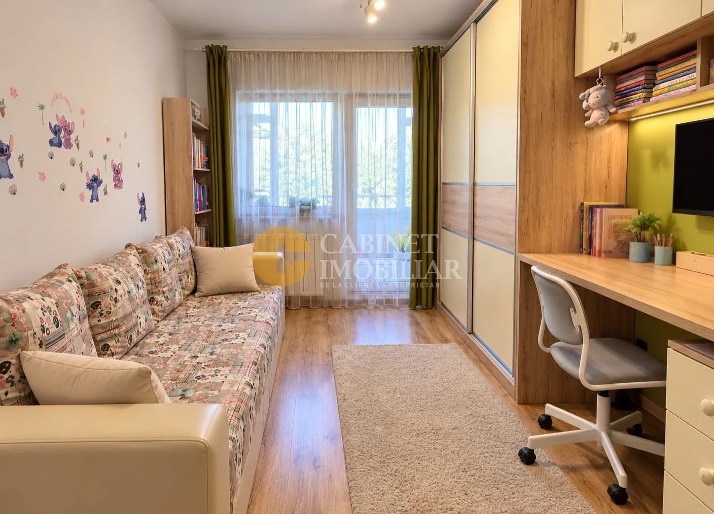 APARTAMENT 3 CAMERE - DECOMANDAT - TARGU CUCU - Poză 1