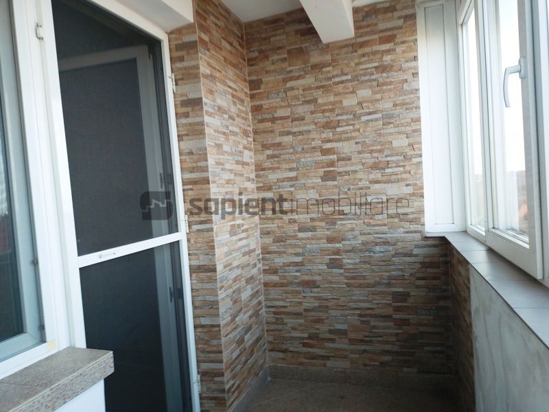 Ap.cu 3 camere, tip U, in Cantemir - Poză 13