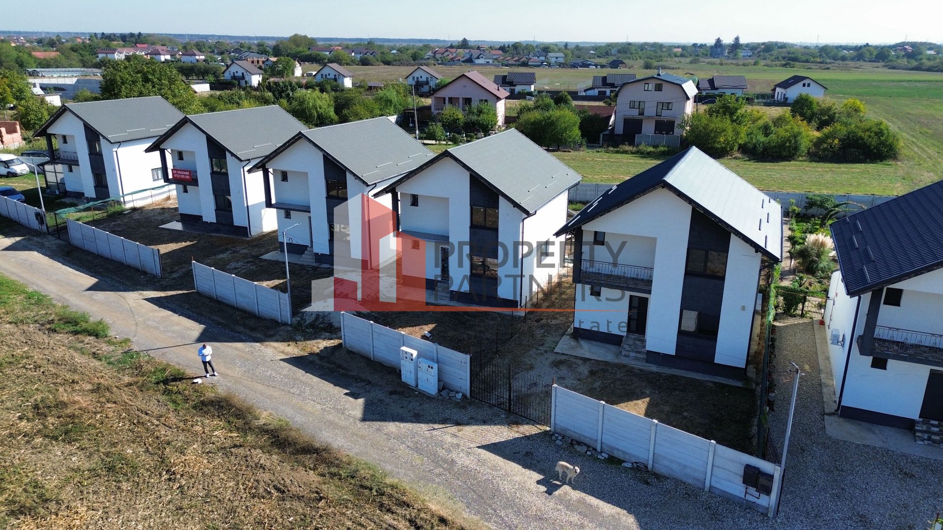Casa P+1 in Sabareni. - Poză 1