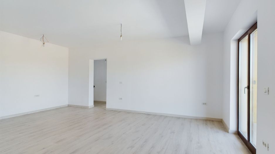 Penthouse două camere zona Ikea- OPORTUNITATE UNICĂ - Poză 2