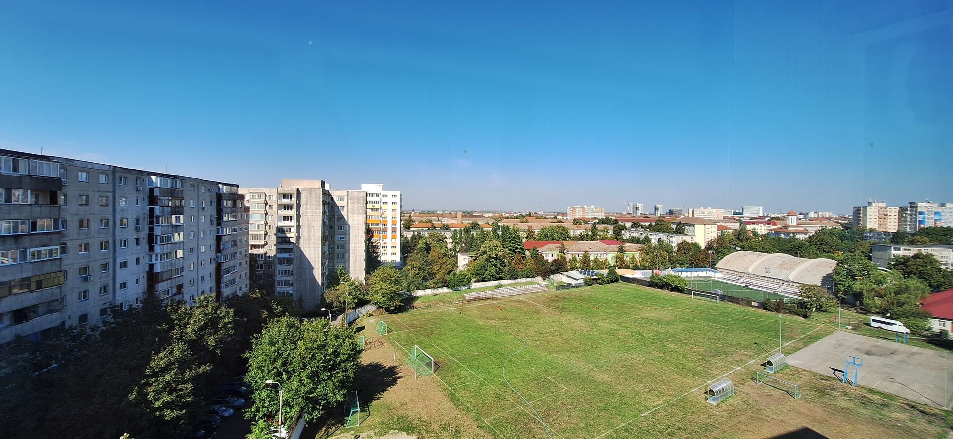 Apartament cu 3 camere - Central - Poză 3