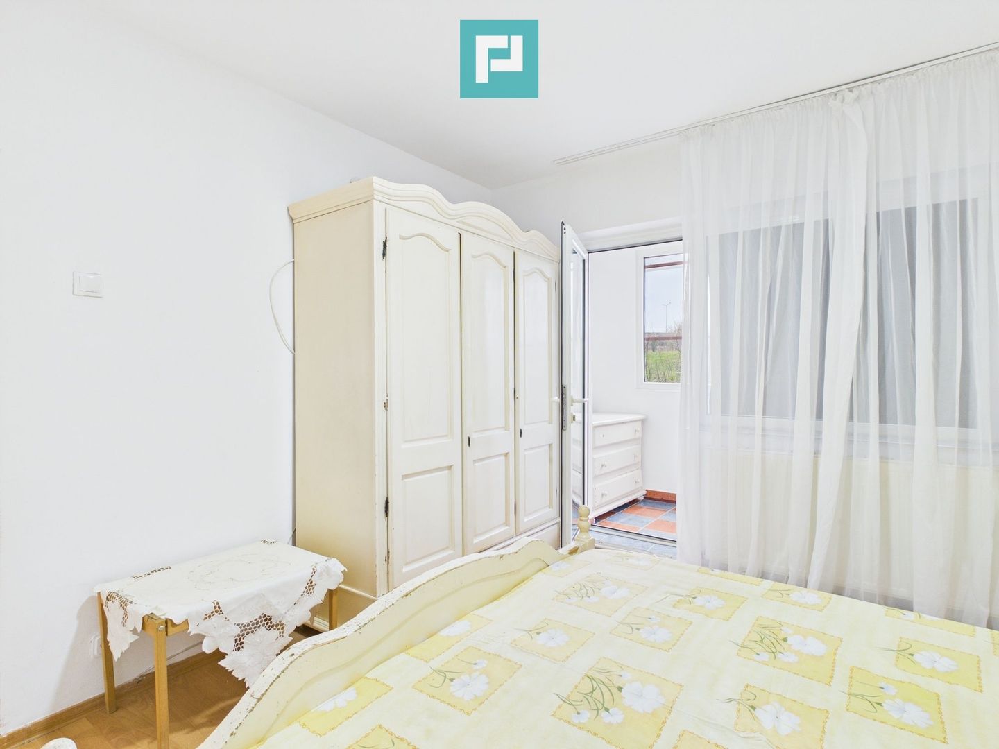 Apartament de închiriat Alfa - Poză 3