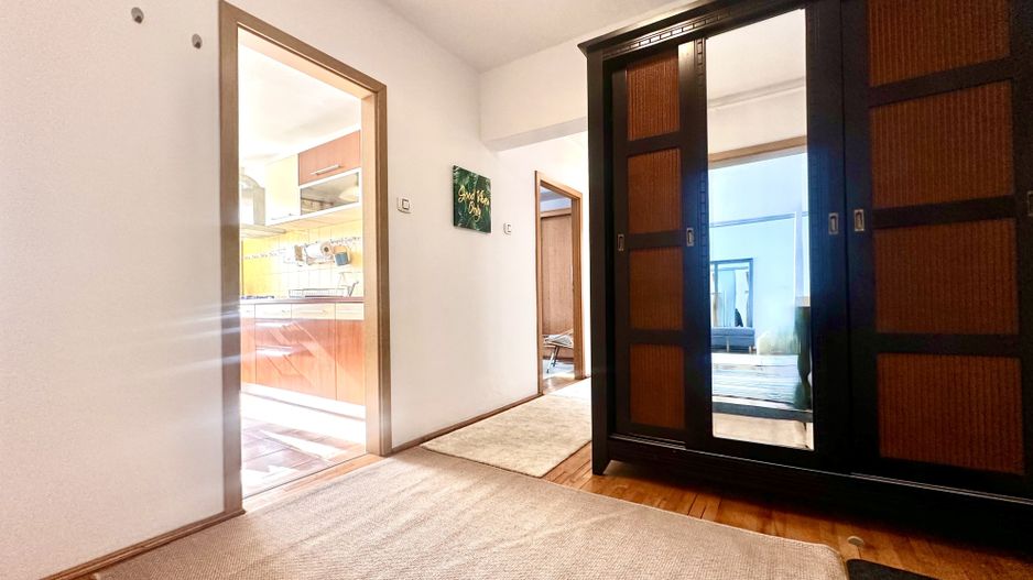 De închiriat apartament cu 4 camere în zona Take Ionescu - Poză 7