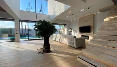 VILA SUPERBA UNICATA ZONA DE NORD CORBEANCA