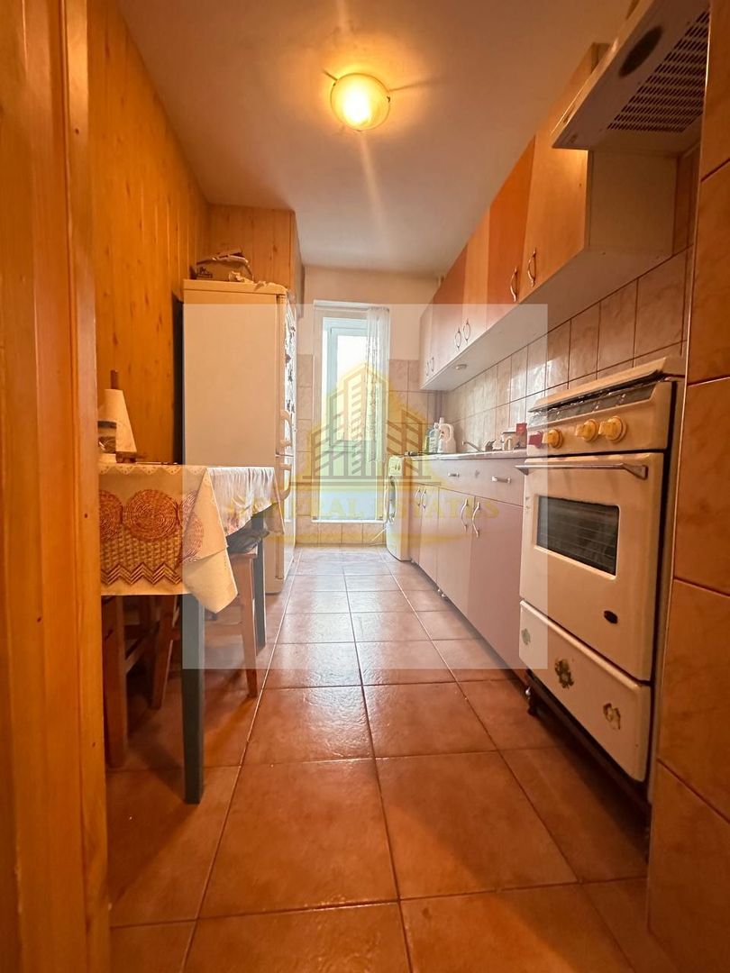 Apartament cu 3 cam ideal pentru locuit sau investiție Cartier Noua - Poză 6