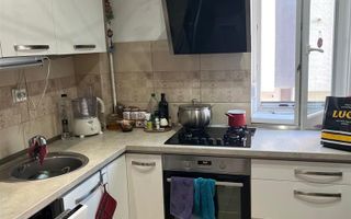 Apartament 3 camere decomandat et 1/4 2 bai loc de parcare inclus in pret - Poză 11