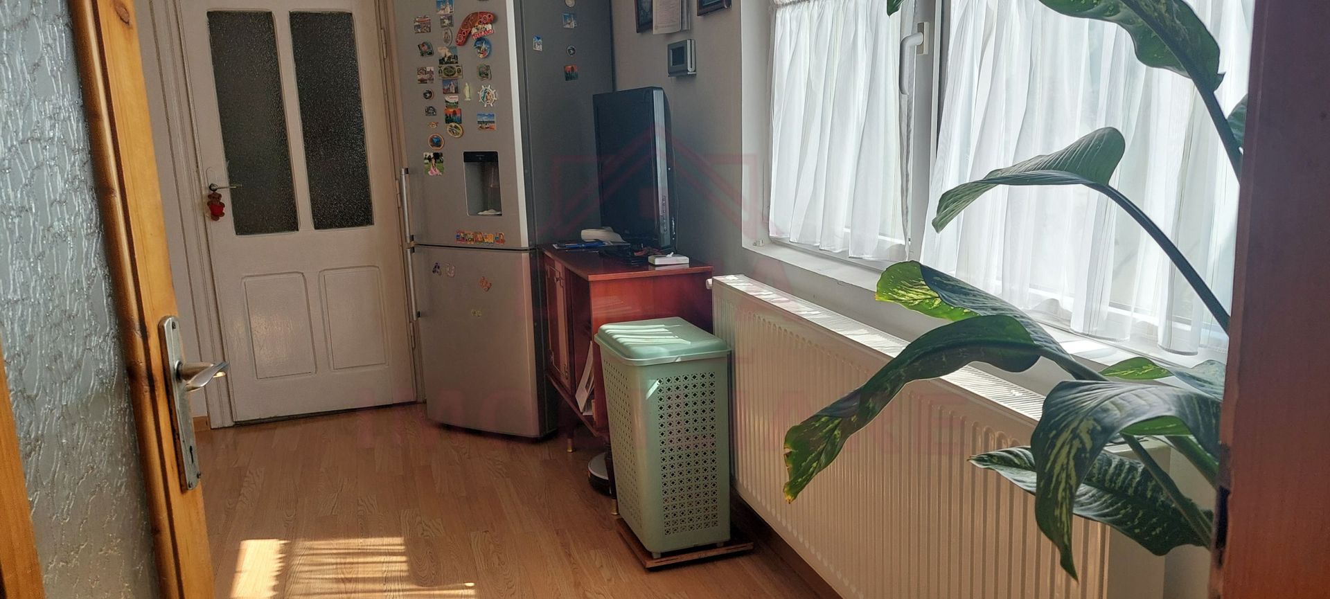 1\2 DUPLEX, DE VÂNZARE, 4 camere\CARANSEBEȘ\ ZONĂ CENTRALĂ\JUD.CS - Poză 7