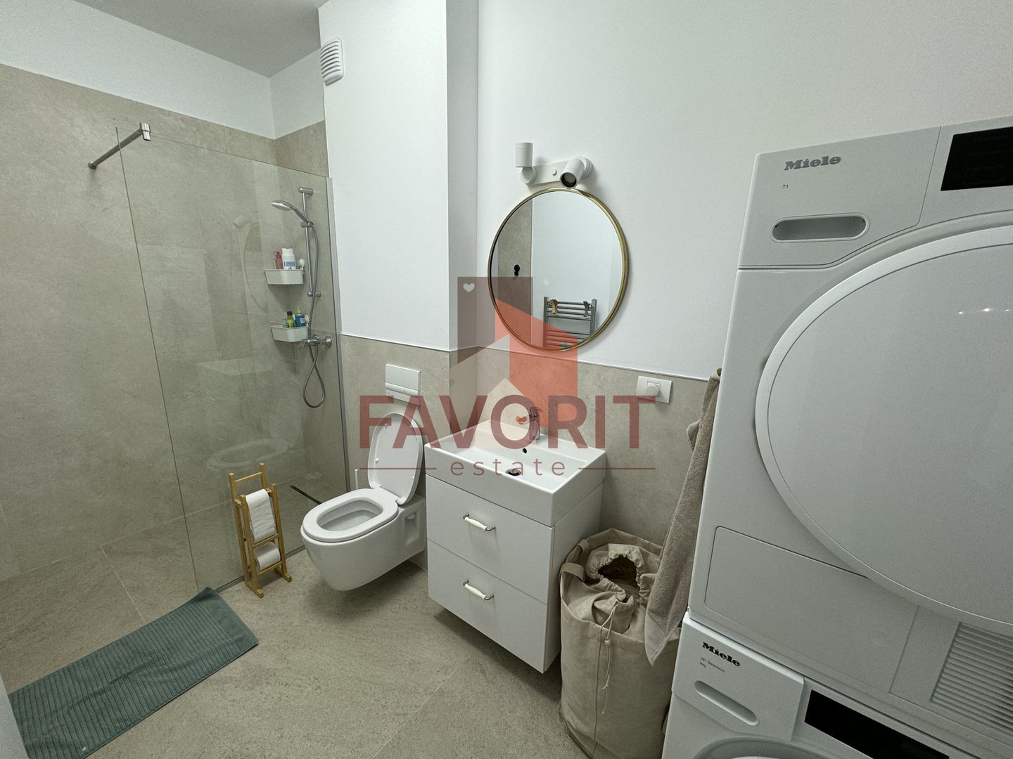 Gradina proprie. Mobilat si utilat. 3 locuri de parcare. Timisoara Aradului - Poză 12