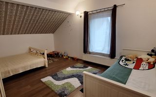 Casa individuala frumoasa si spatioasa in Giroc - Poză 35