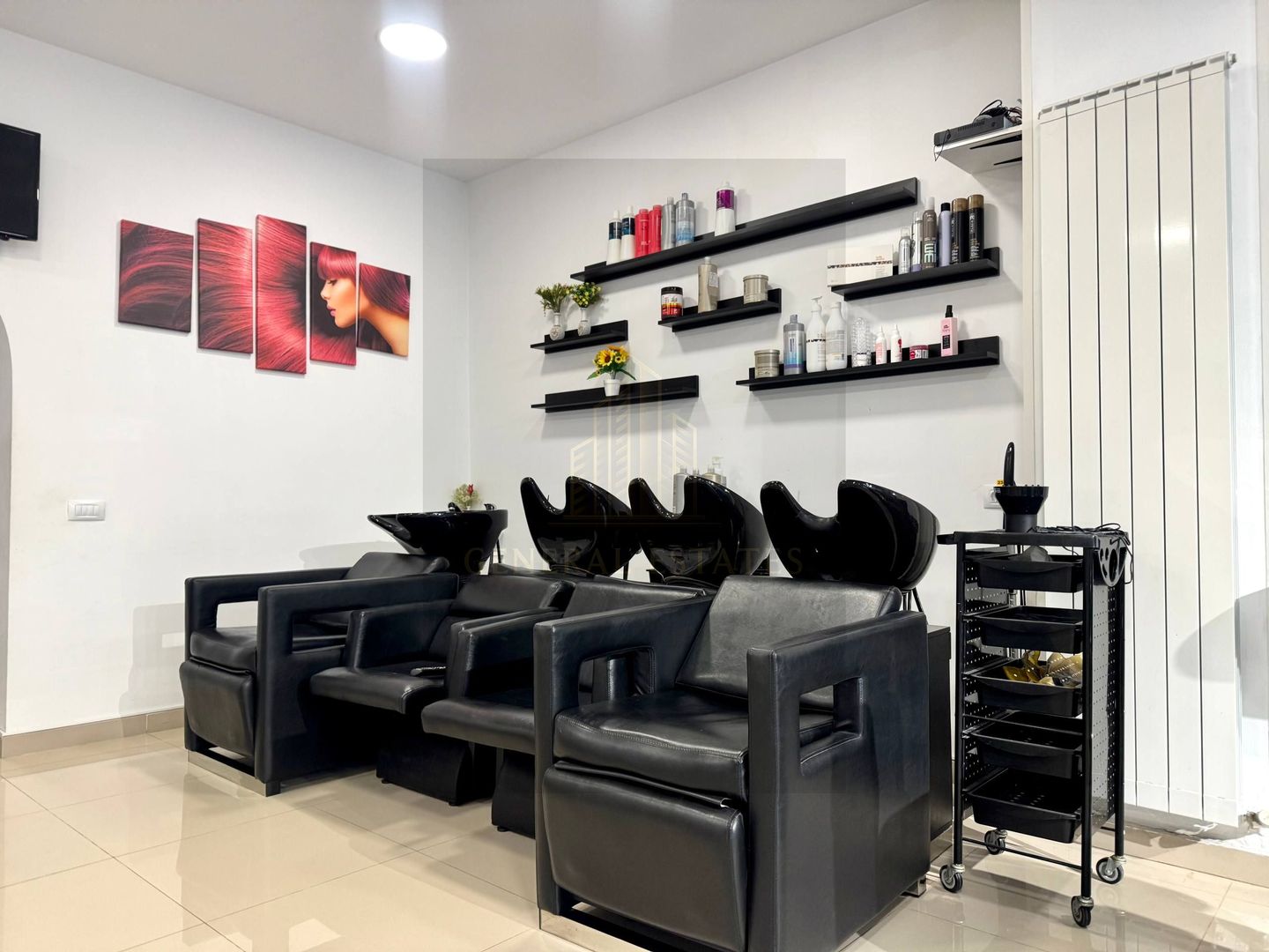 De Vânzare Salon de înfrumusețare - Afacerea este activa ! - Poză 4