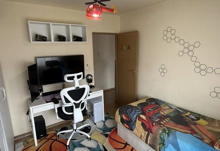Apartament 3 camere,Mansarda, Zona Dambovita, Mobilat si Utilat complet - Poză 6