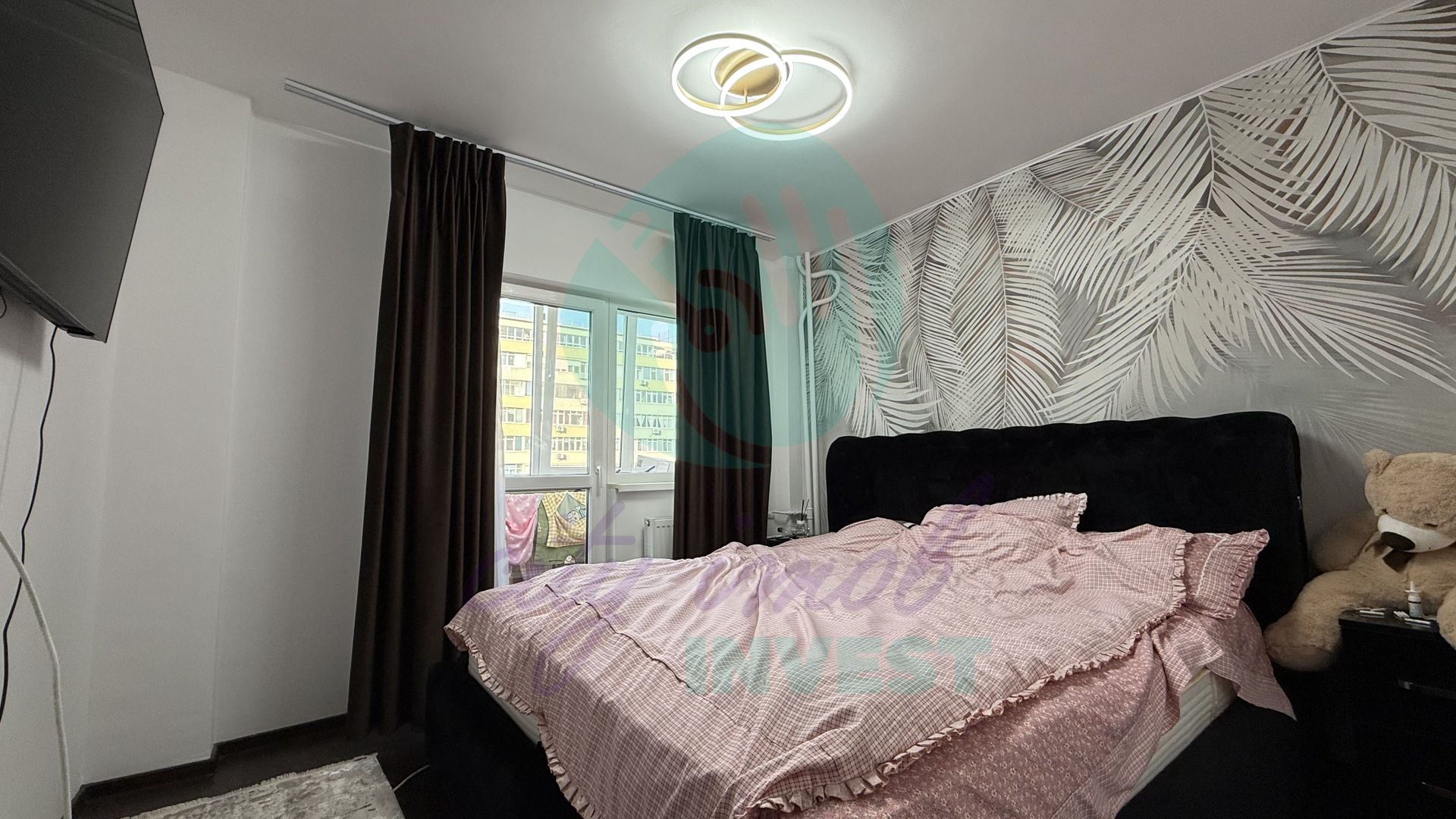 Vand apartament 2 camere metrou obor in fata blocului - Poză 5