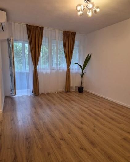 APARTAMENT RENOVAT | BALCON | METROU 1 MAI - Poză 1