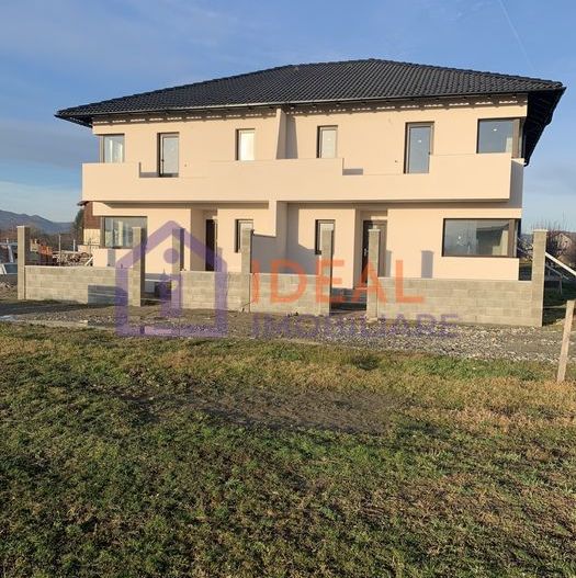 Duplex modern 4 Camere si 270 mp curte, in Cristian-Comision 0% - Poză 1