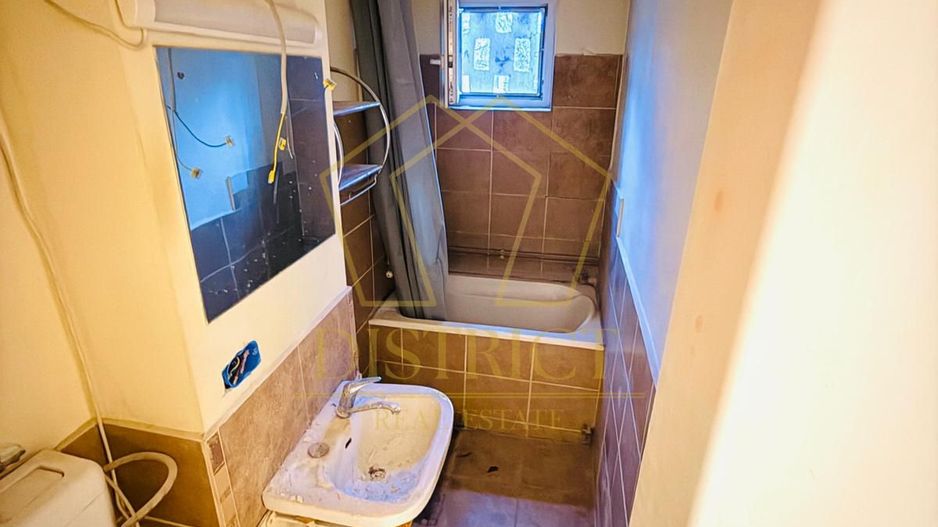 Apartament cu 2 camere | Zona Fratelia - Poză 6