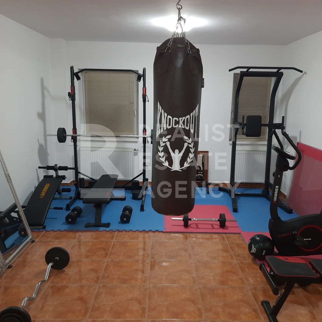 Spațiu comercial de închiriat, 90 mp, complexul Avantgarden, Brașov - Poză 7