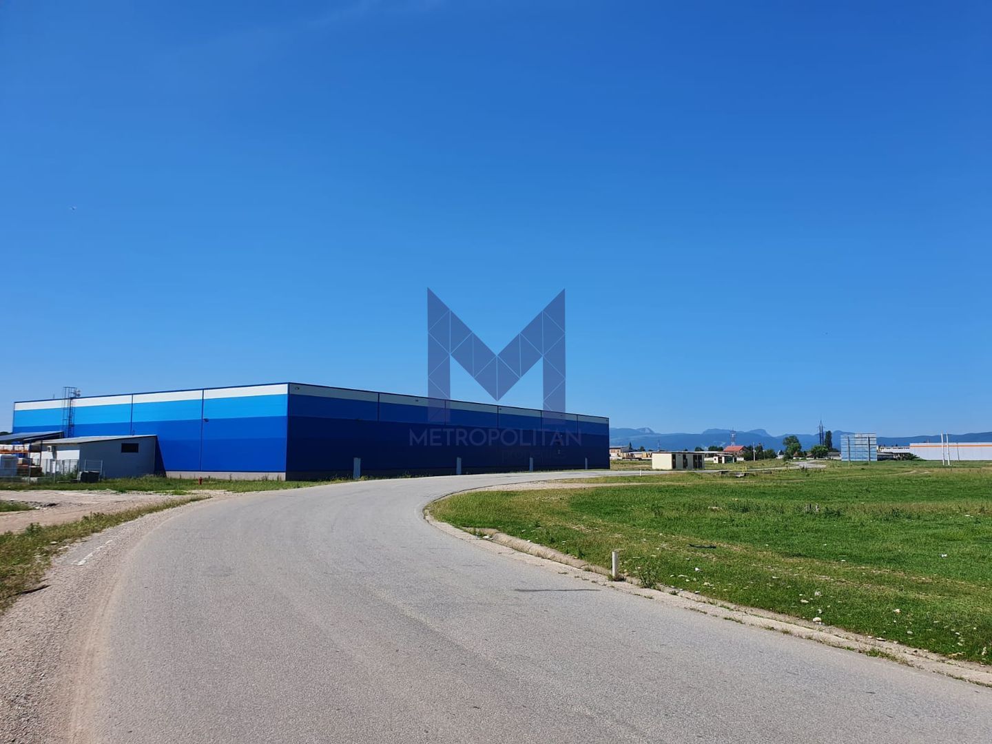 [ 2,6 HA ] Randament bun I Locație strategică I Autostradă - Poză 3