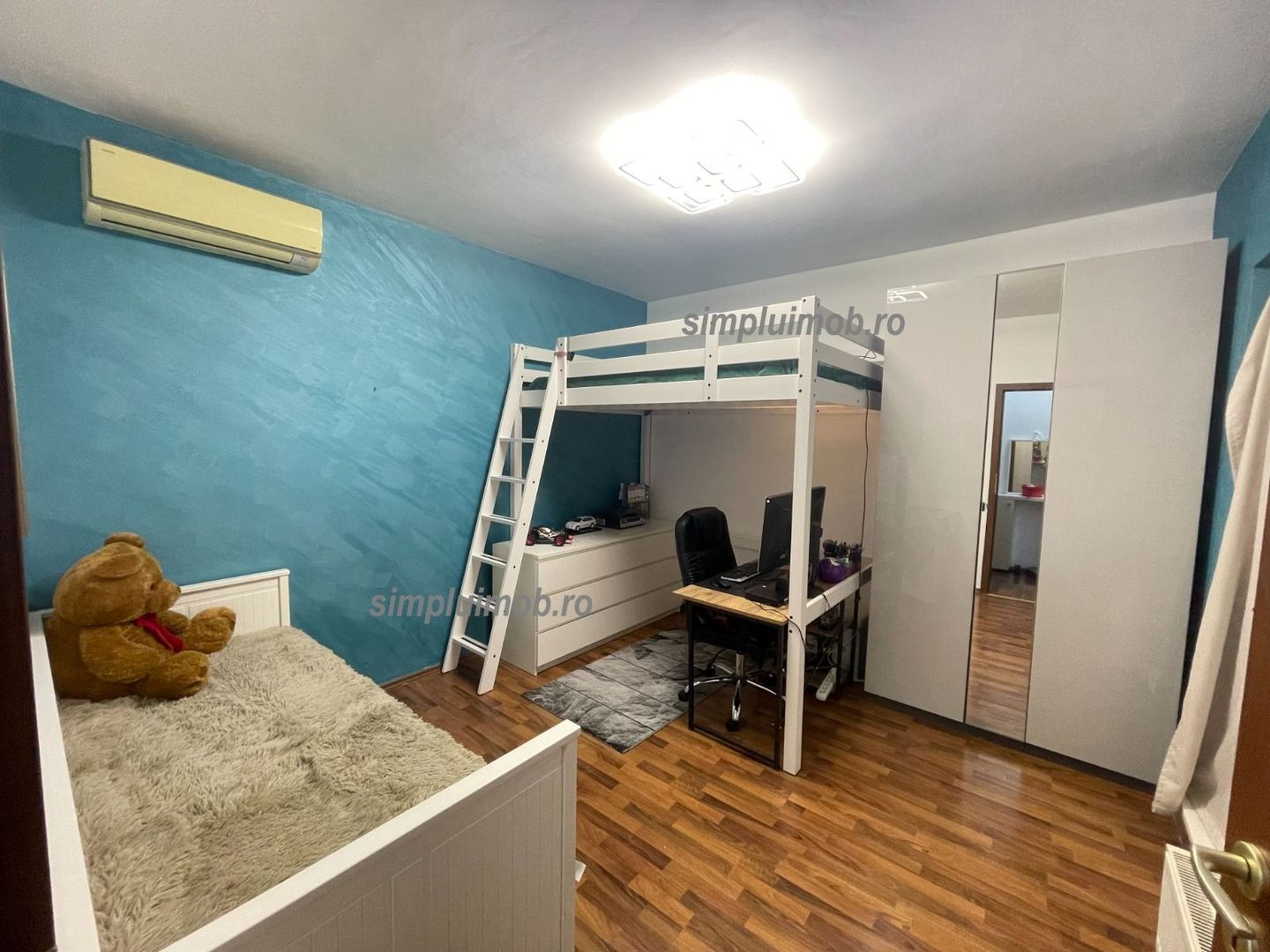 Titan 3 Camere Modern - Poză 6