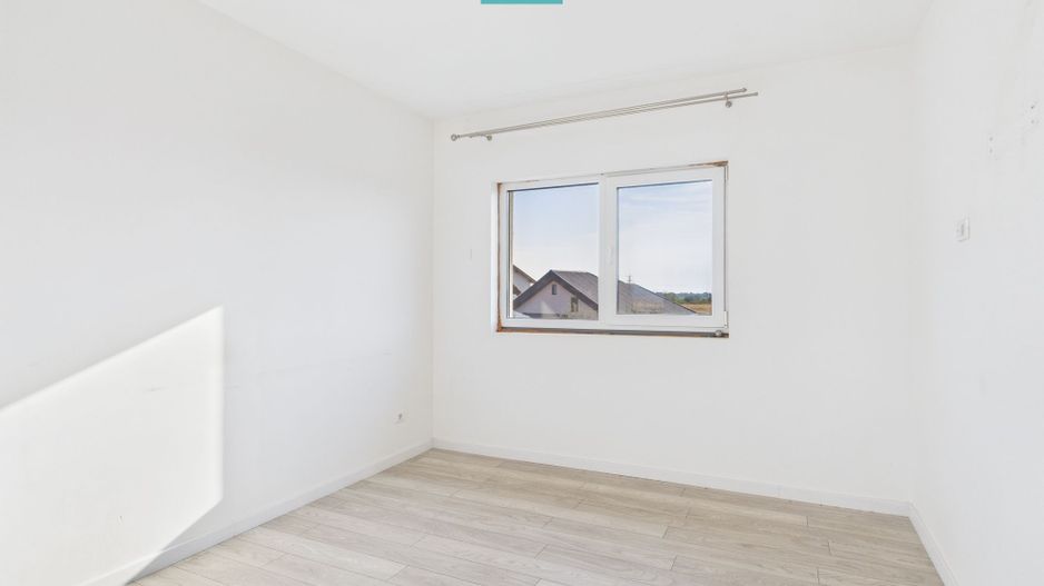 Duplex Parter+Etaj în Urseni - Poză 17