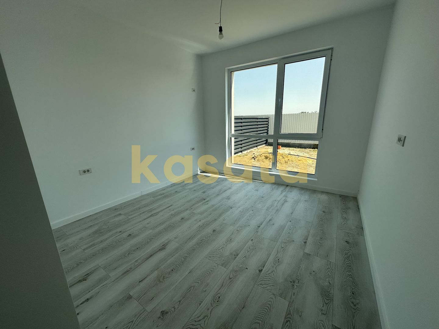 Casă pe parter | 4 camere | Domnești 🏡 - Poză 8