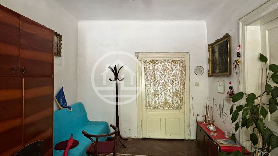 Apartament cu 2 camere de vânzare  în zona Ultracentrală, Oradea - Poză 3