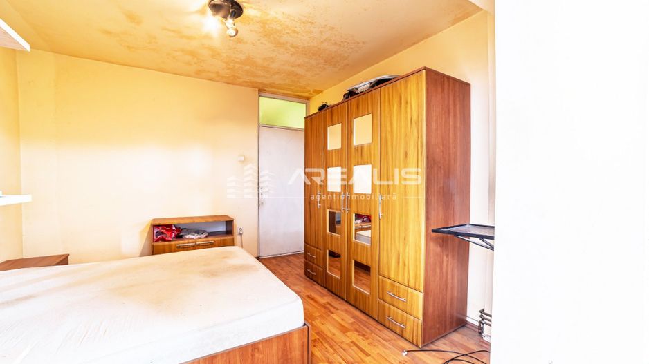 Apartament spațios 3 camere, central - Poză 7