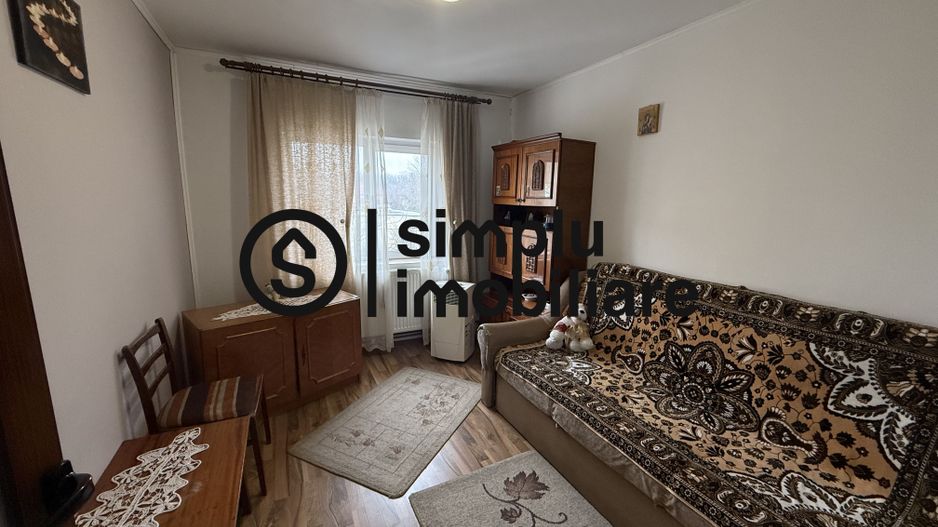 3 decomandate, et 2/4, 1 Mai - 140 000 Euro - Poză 3