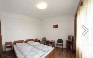 PENSIUNE 12 CAMERE, TEREN 1.300 MP, DAMBOVICIOARA, 280000 Euro - Poză 4