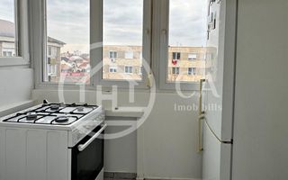 Apartament cu 3 camere de vanzare Str. Banatului Zona  Velenta, Oradea - Poză 9