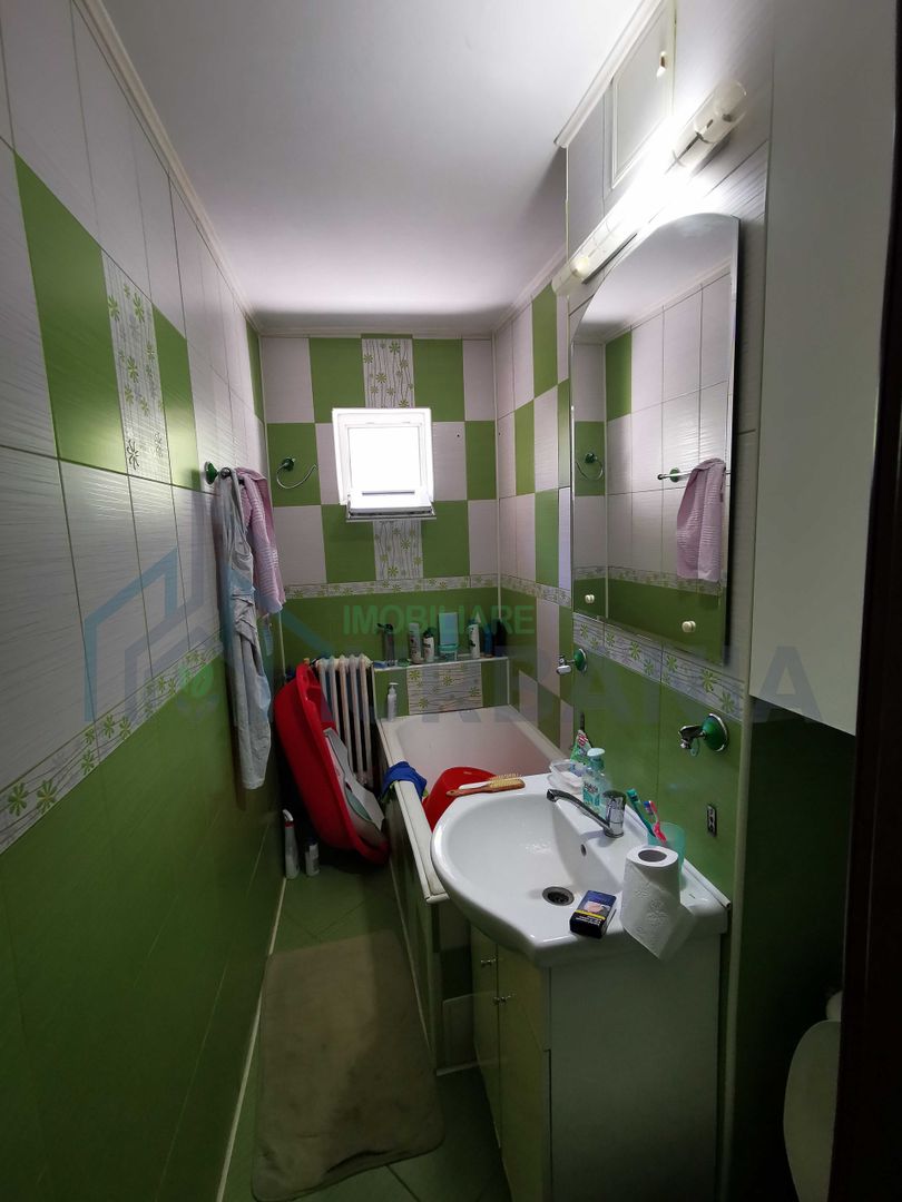 Urgent! Apartament cu 2 camere - Poză 3