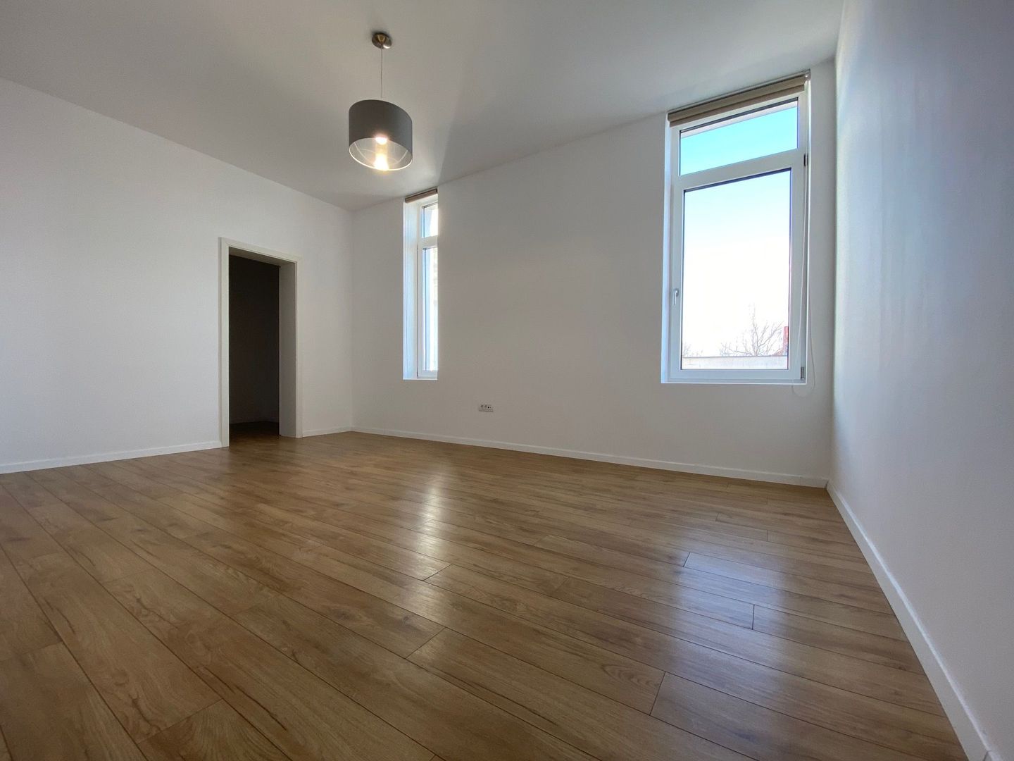 Casa individuala moderna in zona de Nord - Poză 9