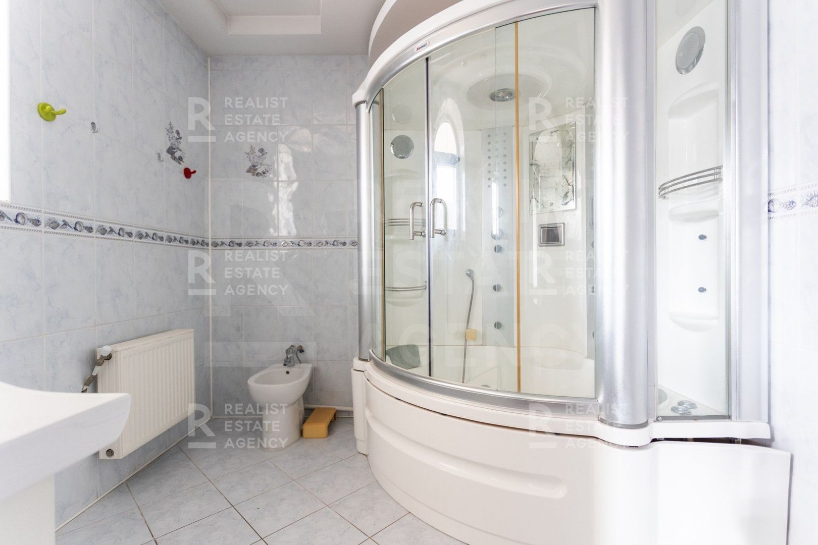 Chirie, oficiu, 4 nivele, 11 odăi, str. Mazililor, Botanica - Poză 32