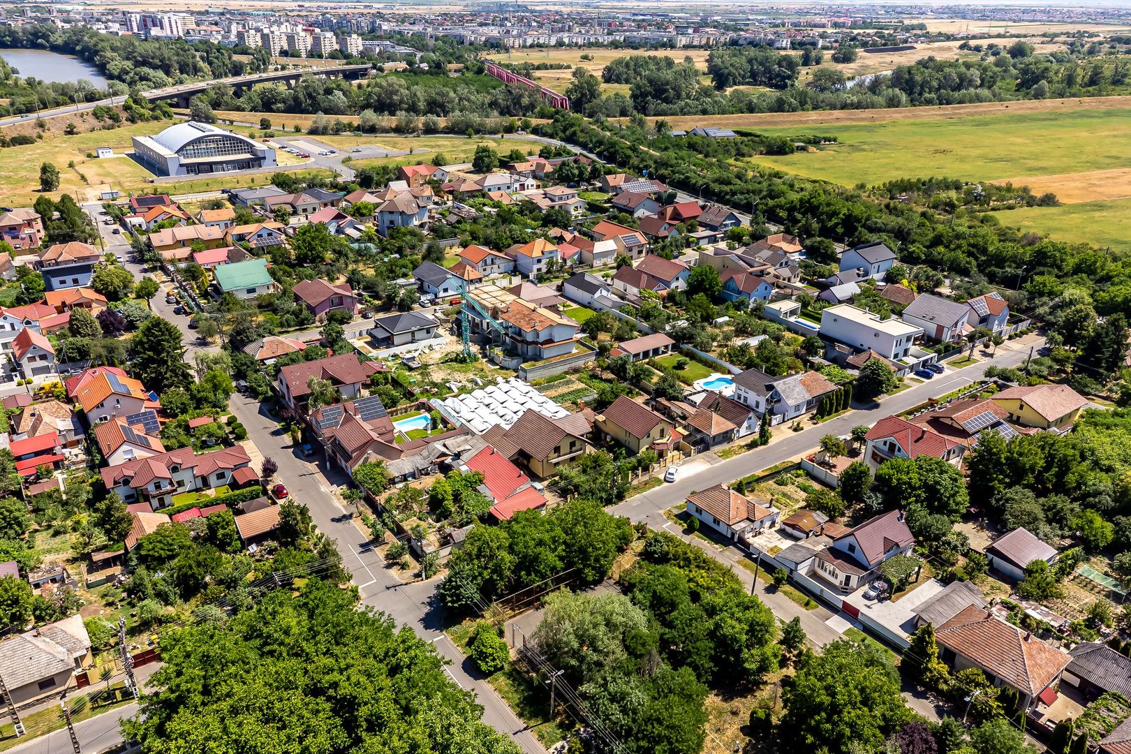 Apartament nou cu 3 camere și grădină in Subcetate - Poză 7