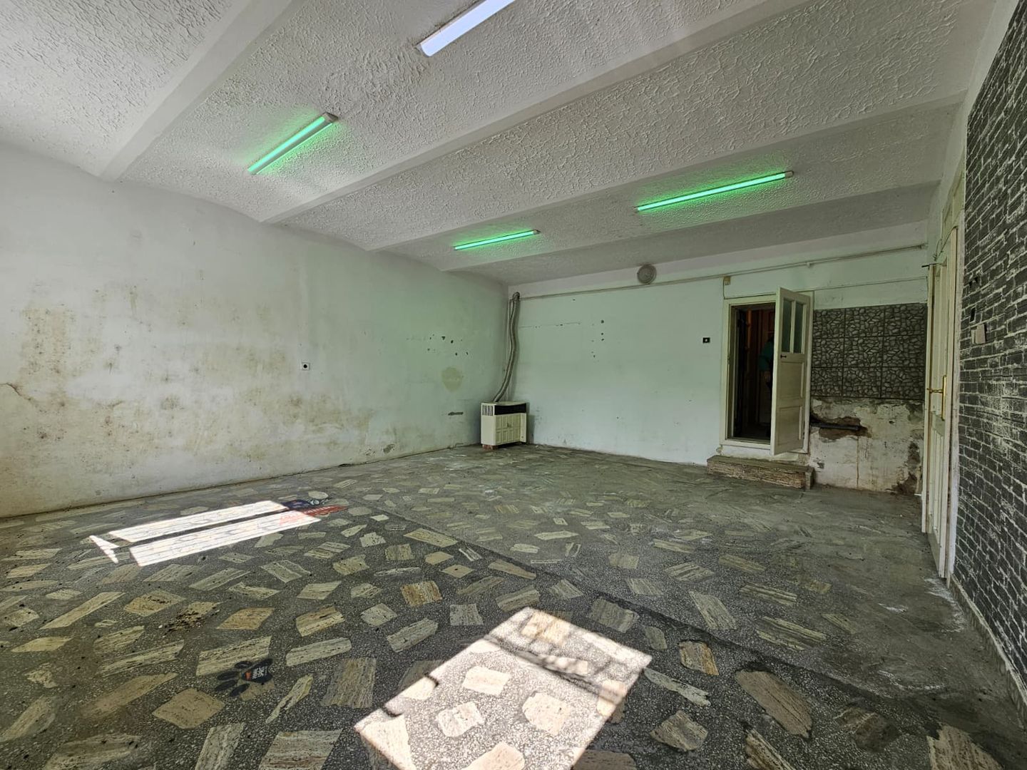 Spatiu birouri 30 mp, acces strada, zona centrala, Reghin, 0% Comision - Poză 2